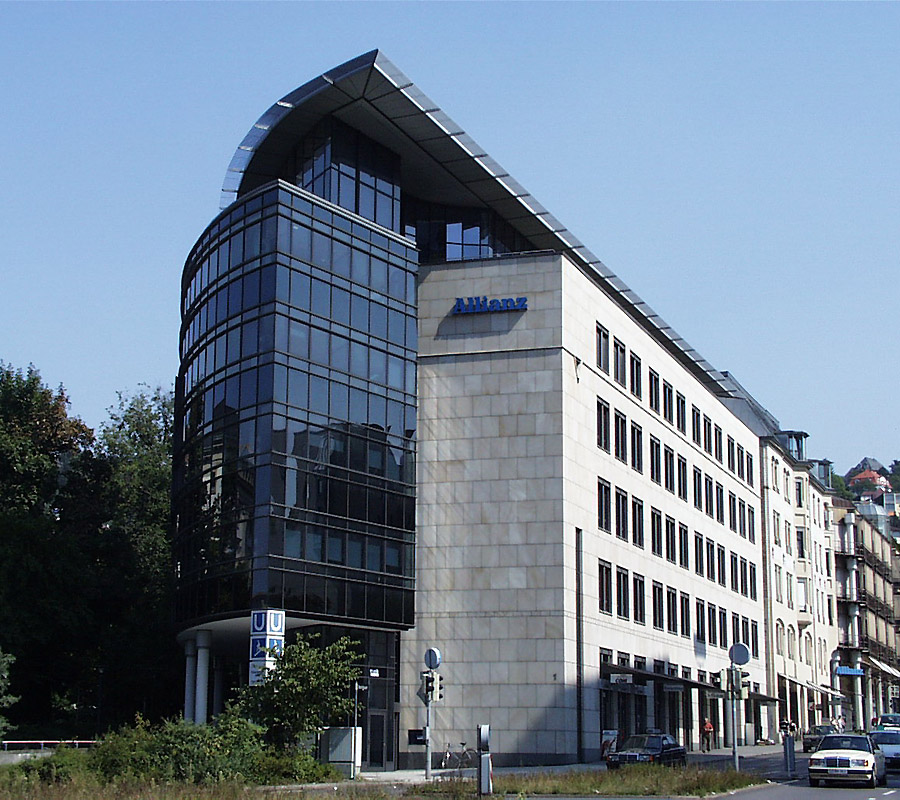 Büro- & Geschäftshaus Stuttgart